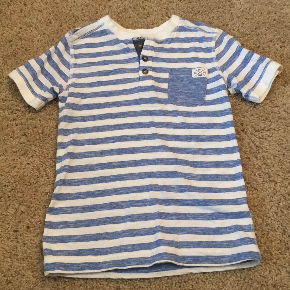 H&M tee